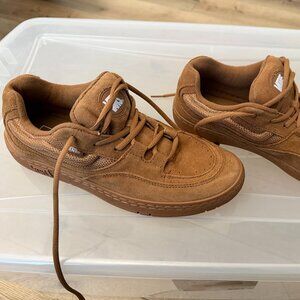 Vans Speed LS almost new!